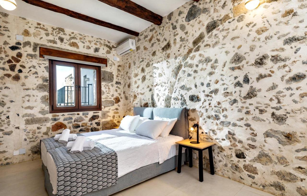 Mirthia Apartments Plakias Bagian luar foto