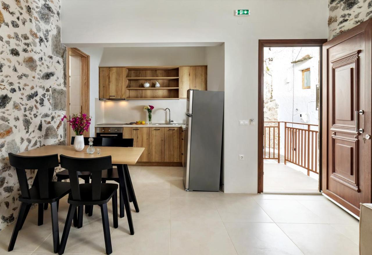 Mirthia Apartments Plakias Bagian luar foto