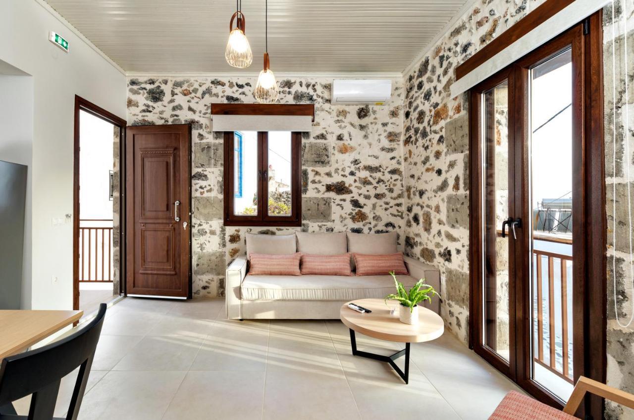Mirthia Apartments Plakias Bagian luar foto
